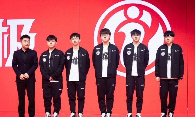 这不仅突显 这不仅突显