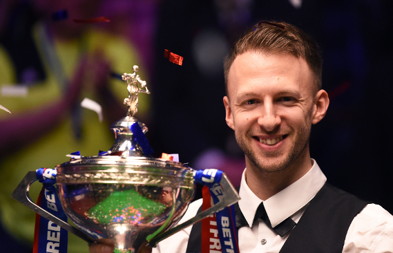 更加深了球 更加深了球