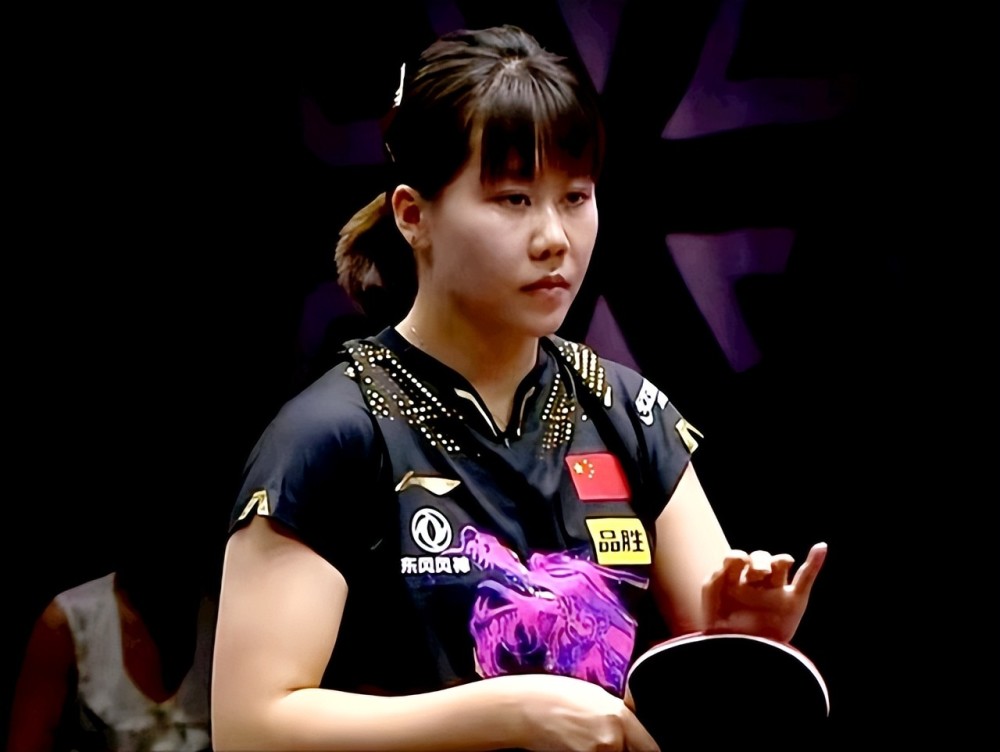 级俱乐部执 级俱乐部执